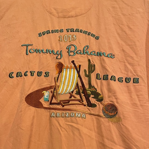 Tommy Bahama 2015 Cactus League Spring training 109% silk shirt. Size large - Picture 5 of 5